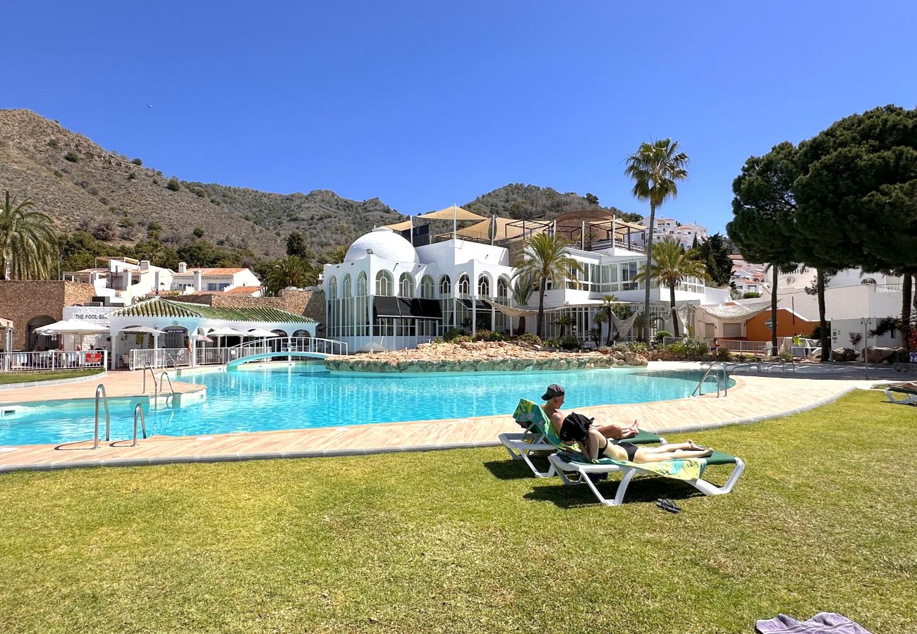 Apartment in Nerja - Hibiscos 7 San Juan de Capistrano by Casasol