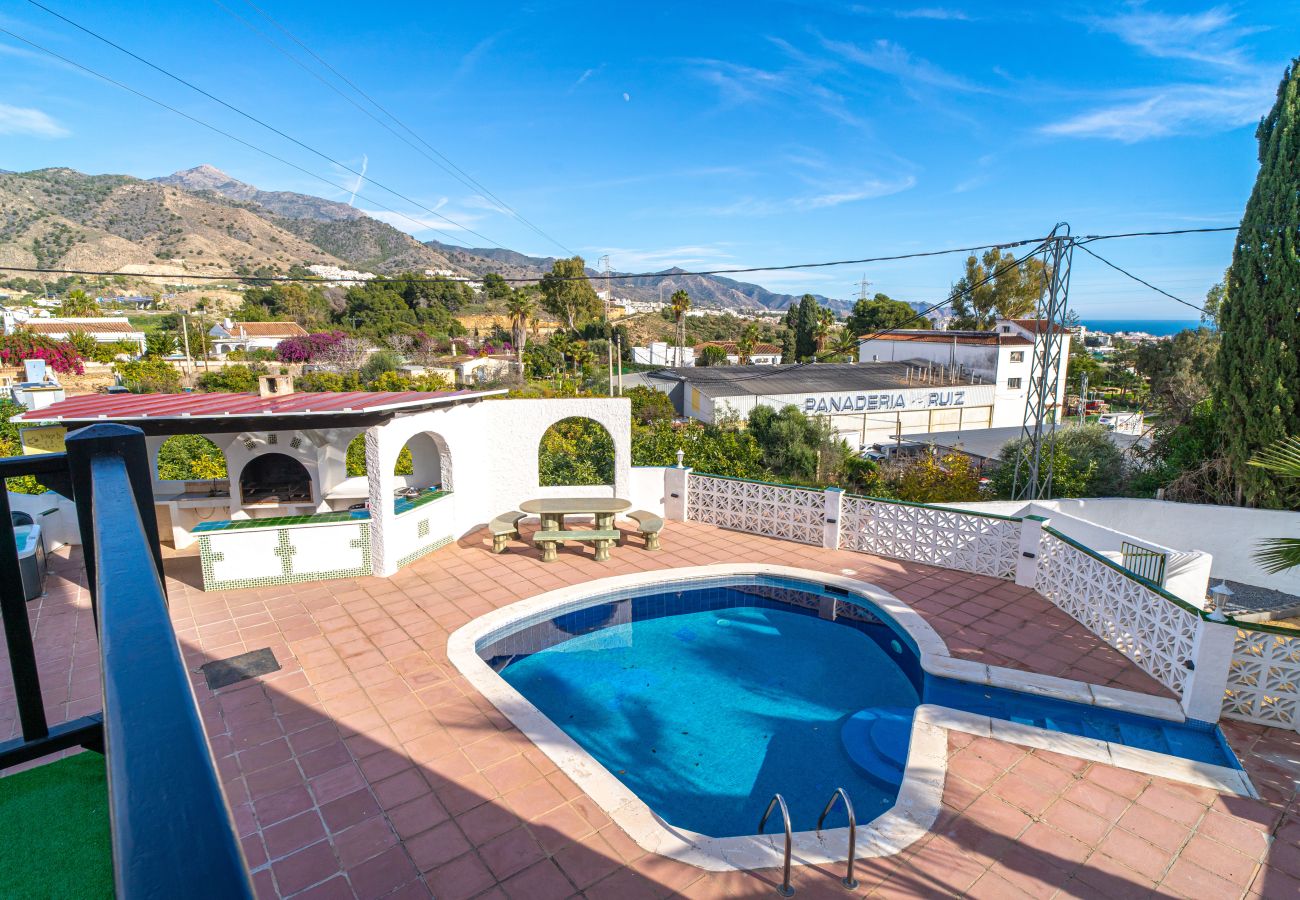 Villa in Nerja - Villa Mauri Private Pool by Casasol