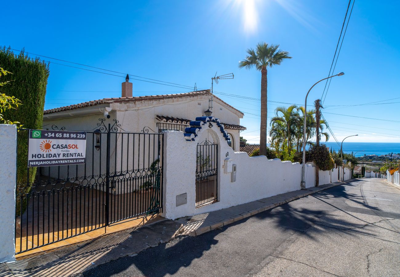 Villa i Nerja - Villa Isabel Private Pool by Casasol