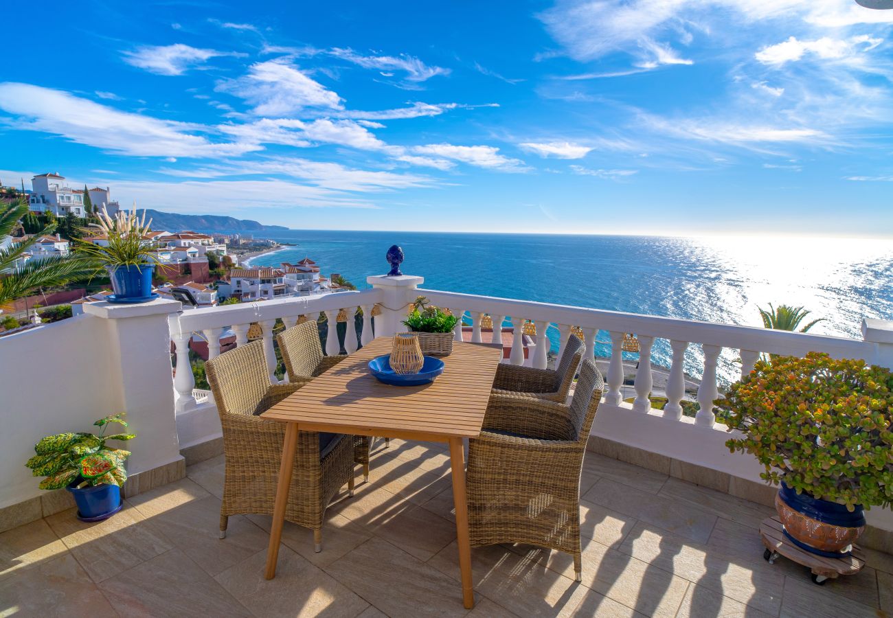 Lägenhet i Nerja - Vistas del Mar by Casasol