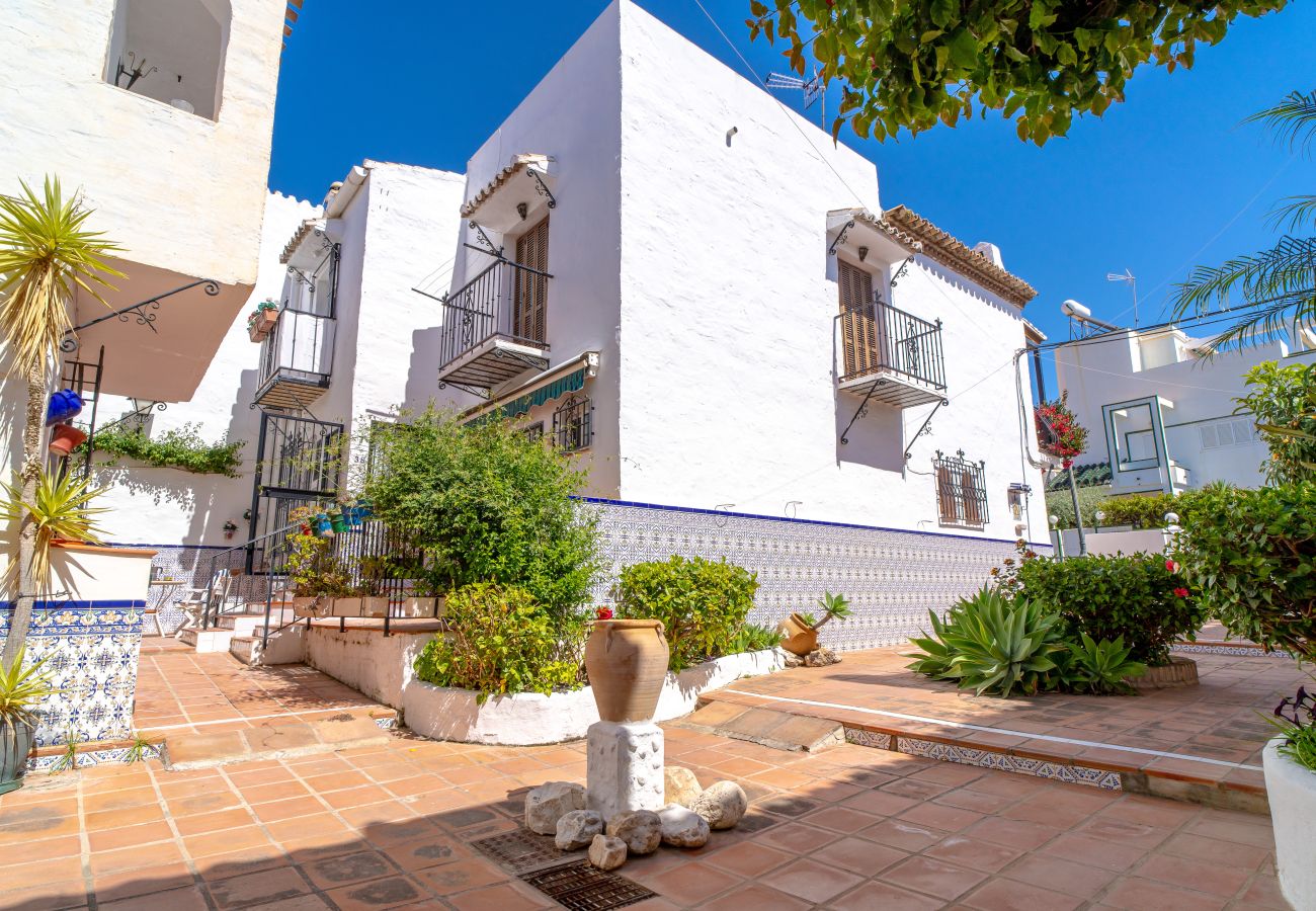 Radhus i Nerja - Casa Pueblo Andaluz 38 by Casasol