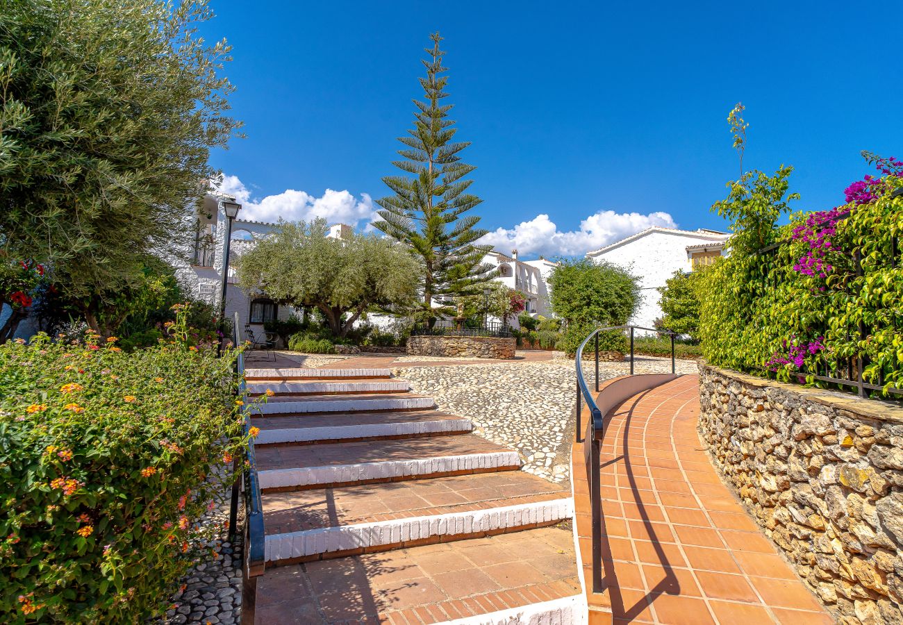 Lägenhet i Nerja - Capistrano Village Garden by Casasol