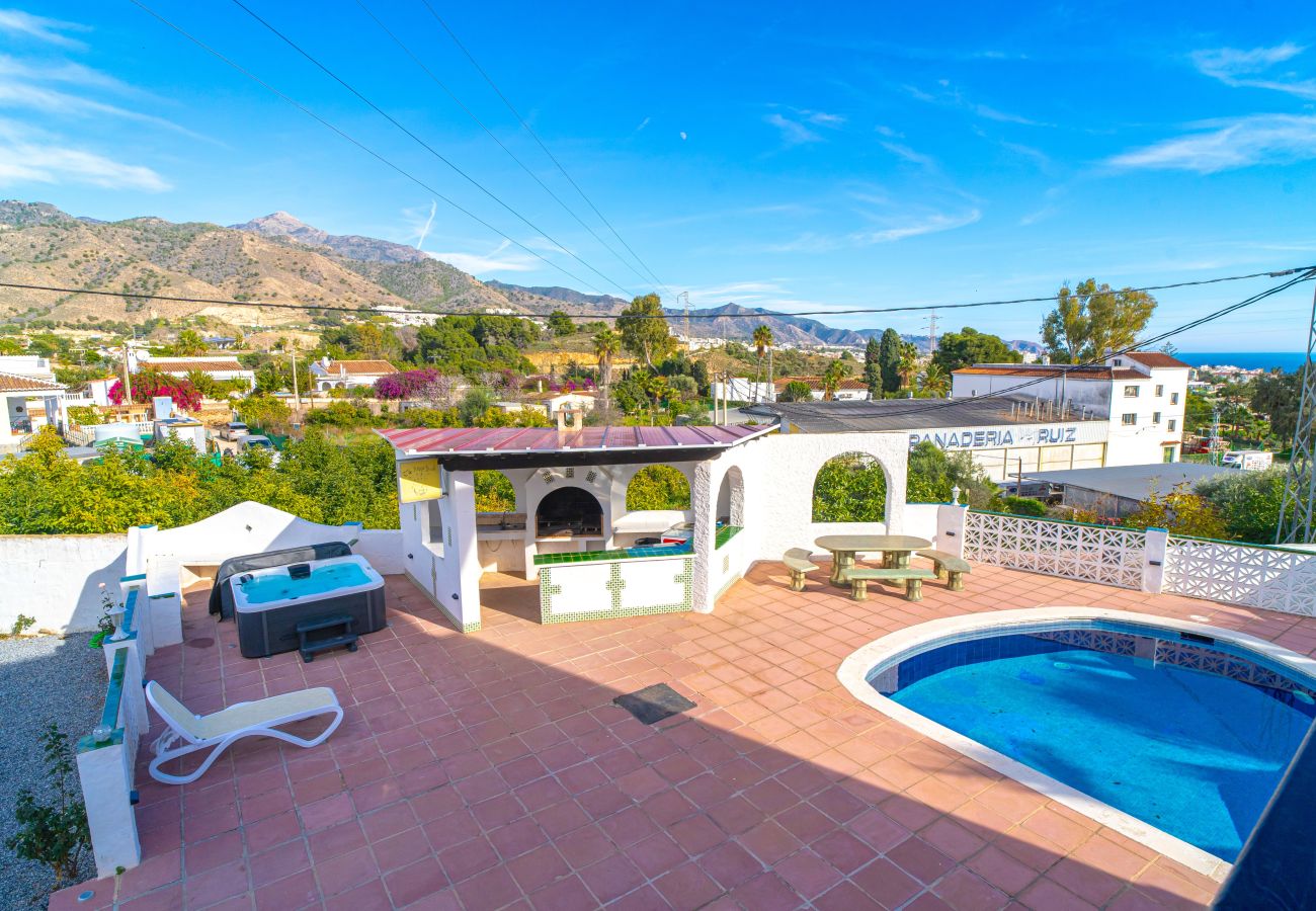 Villa i Nerja - Villa Mauri Private Pool by Casasol